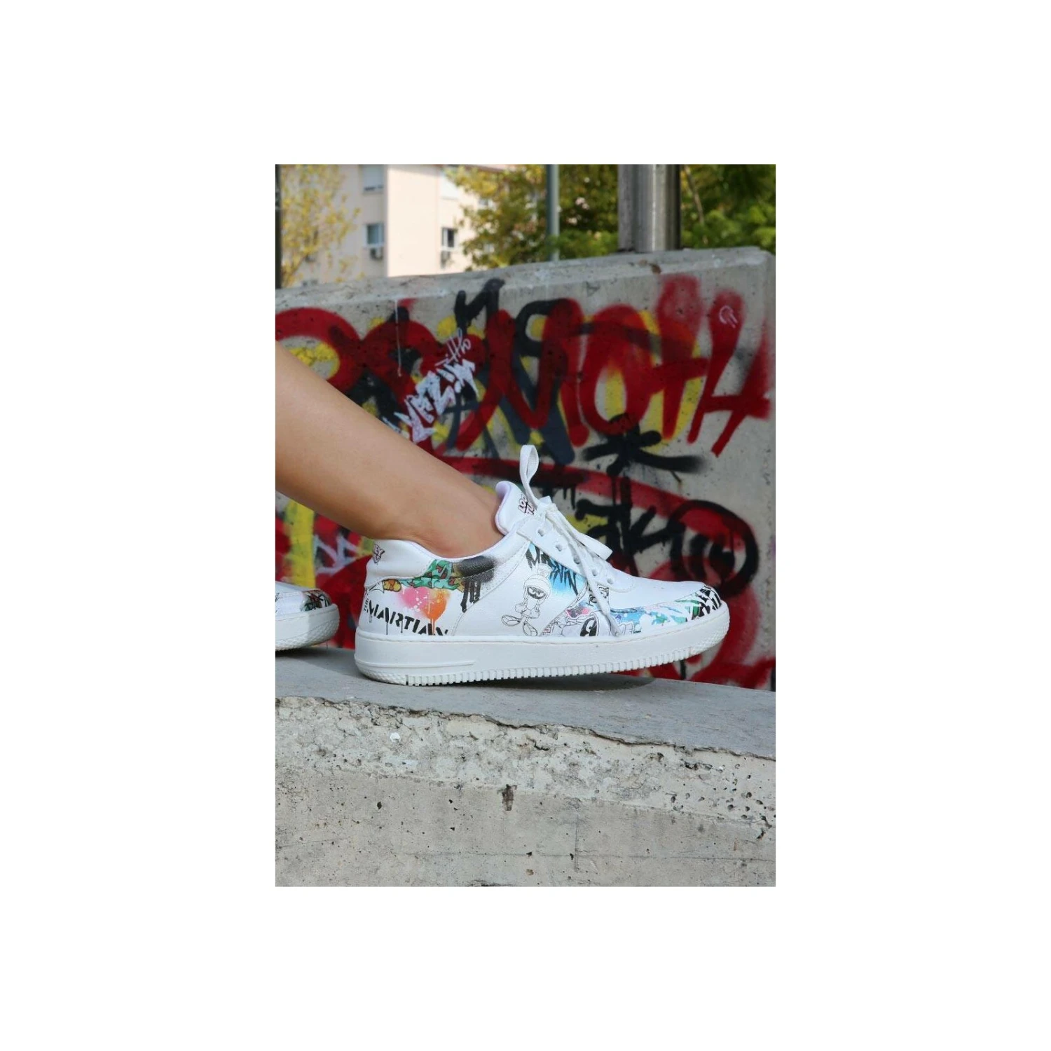 Dice WB Sneakers - Marvin The Martian Stencil 9 Dice WB Sneakers - Marvin The Martian Stencil – Bild 9