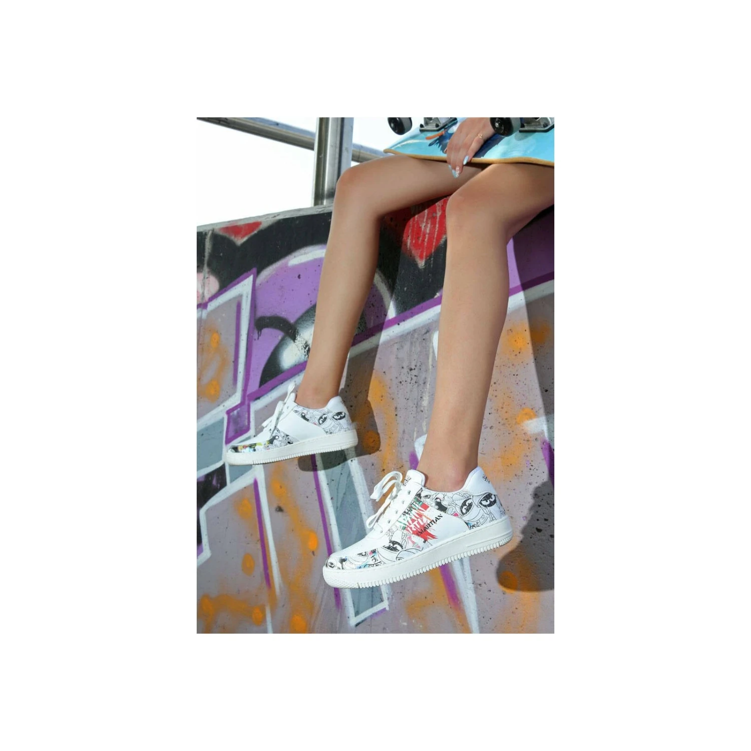 Dice WB Sneakers - Marvin The Martian Stencil 7 Dice WB Sneakers - Marvin The Martian Stencil – Bild 7