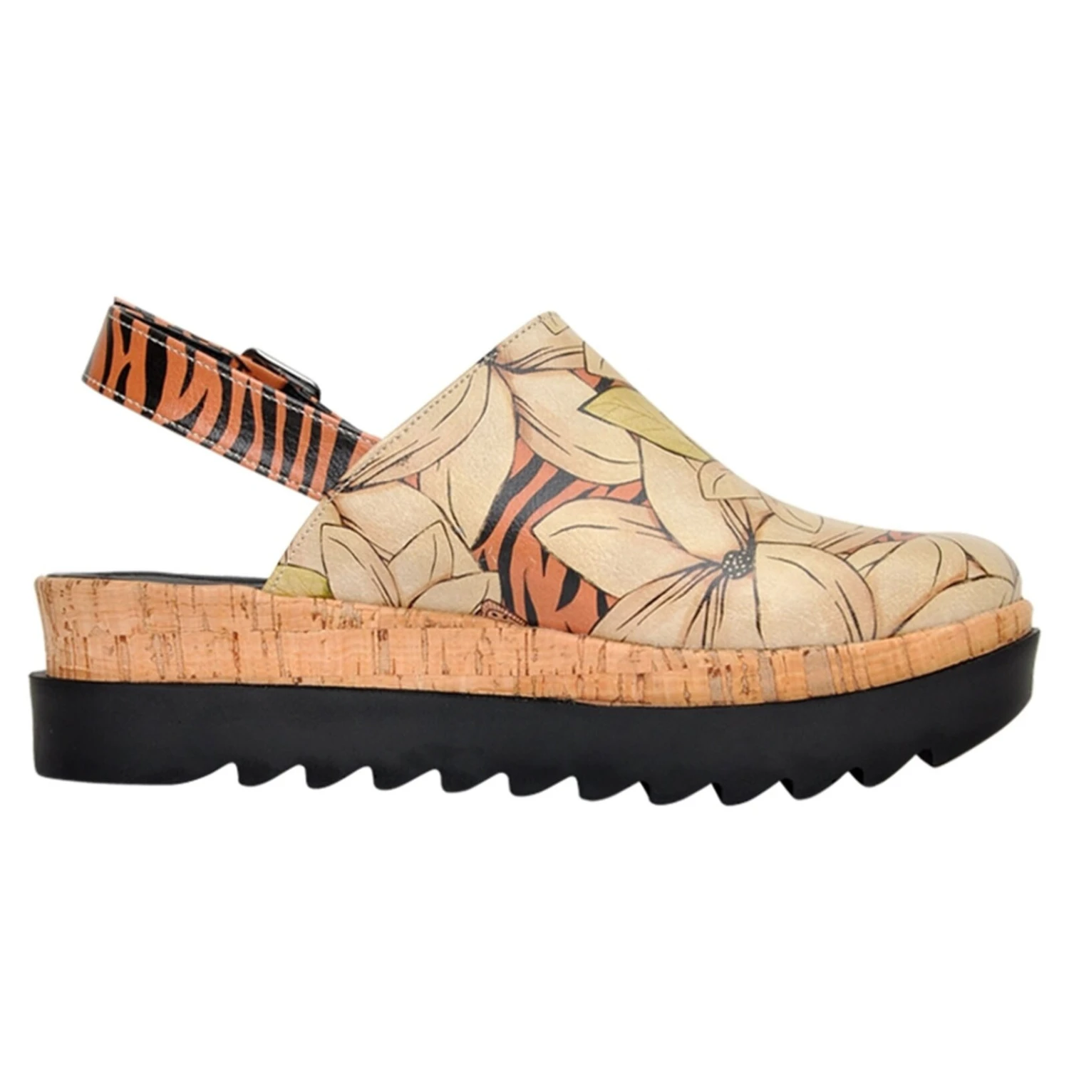 DOGO Akita - Fearless 1 DOGO Akita - Fearless