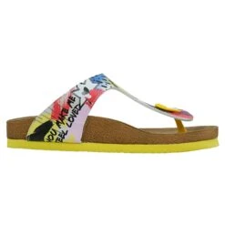 DOGO Lila - The Creation Of The Collage